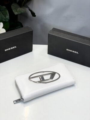 DIESEL WALLET FOR WOMEN WITH BOX (WHITE)