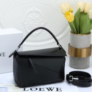 LOEWE PUZZLE HANDBAG WITH OG BOX (BLACK)